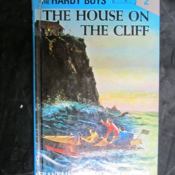 1959 THE HARDY BOYS, HC, #2 IN SERIES, THE HOUSE ON THE CLIFF BY FRANKLIN W DIXO - Picture 2 of 5
